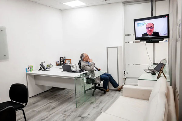 Genera公司使用bose VB1音視頻一體機(jī)開(kāi)會(huì)時(shí)的場(chǎng)景 Genera公司使用bose VB1音視頻一體機(jī)開(kāi)會(huì)時(shí)的場(chǎng)景